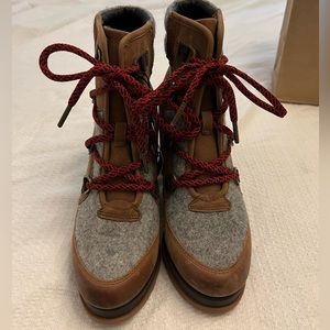 New Sorel Blake Lace Boot